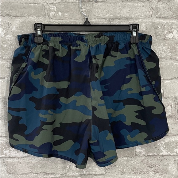 New Balance Navy Blue Camo Athletic Shorts - Picture 3 of 7